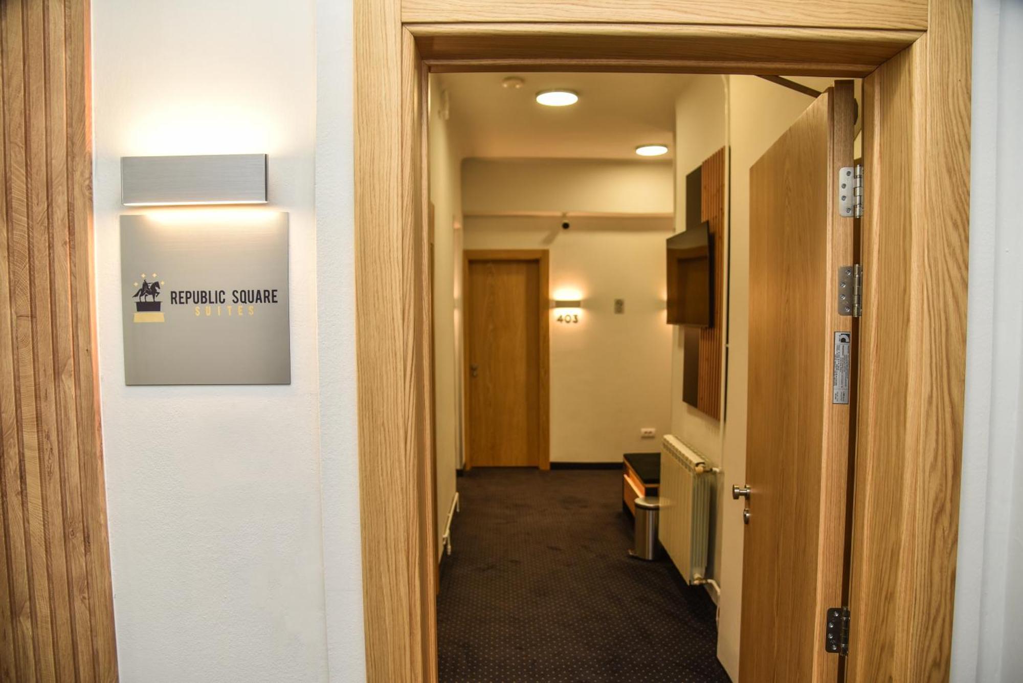 Republic Square Luxury Suites Beograd Eksteriør billede