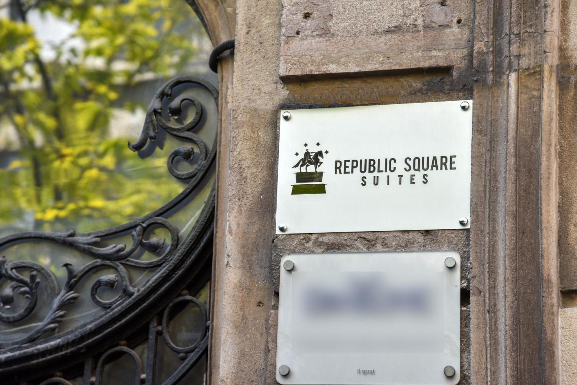 Republic Square Luxury Suites Beograd Eksteriør billede